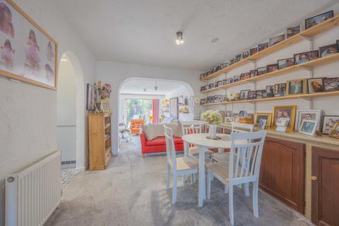 3 bedroom semi-detached house for sale, 26 Lansdowne Road, Taunton