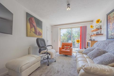 3 bedroom semi-detached house for sale, 26 Lansdowne Road, Taunton