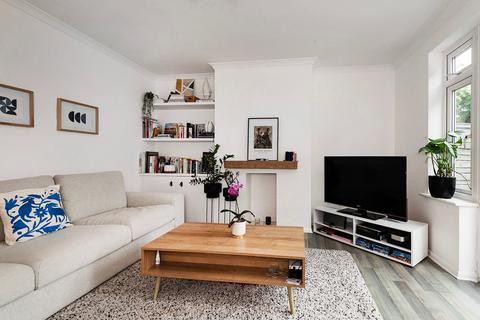 2 bedroom ground floor maisonette for sale, Belvedere Road, Bexleyheath, DA7