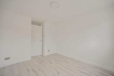 2 bedroom terraced house for sale, Stapleford Close, Chingford, London, E4