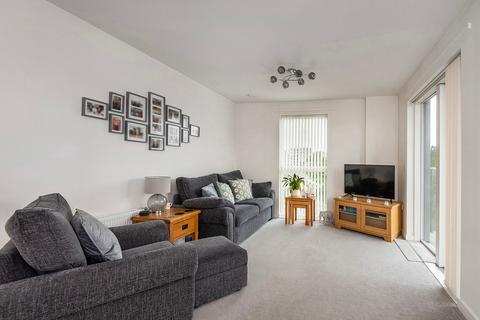 2 bedroom flat for sale, Furners Close, Erith, DA8