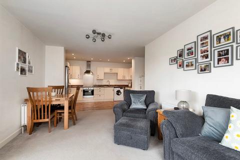 2 bedroom flat for sale, Furners Close, Erith, DA8
