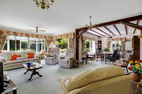 3 bedroom bungalow for sale, Northfield Avenue, Nottingham NG12