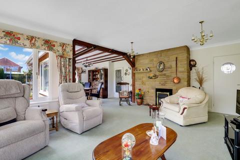 3 bedroom bungalow for sale, Northfield Avenue, Nottingham NG12