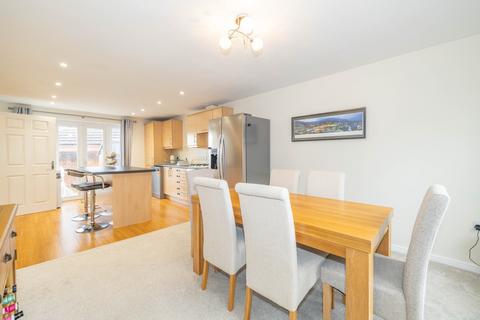 3 bedroom terraced house for sale, Violet Way, Kingsnorth, Ashford, Kent, TN23