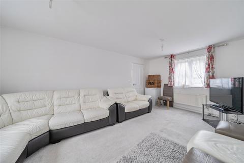 3 bedroom semi-detached house for sale, Holbeach Drive Kingsway, Gloucester GL2