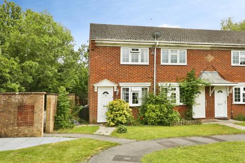 2 bedroom end of terrace house for sale, The Mews, Nursery Gardens, Chandler's Ford, Eastleigh, SO53
