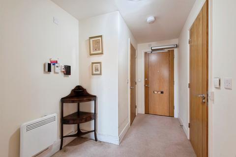 1 bedroom flat for sale, Goodes Court, Royston