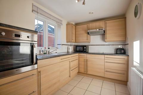 1 bedroom flat for sale, Goodes Court, Royston
