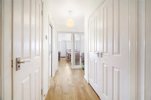 undefined, Esplanade, Greenock, Inverclyde, PA16