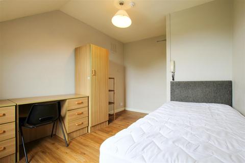 1 bedroom in a house share to rent, East Road, Cambridge CB1