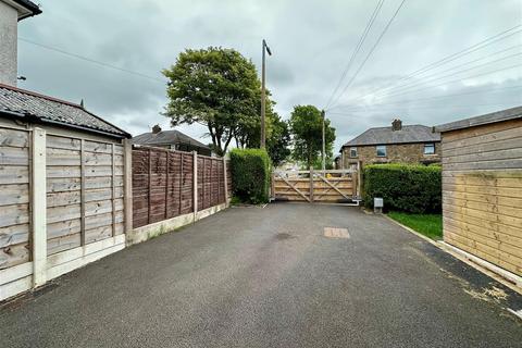 3 bedroom end of terrace house to rent, High Hill Road, New Mills, High Peak