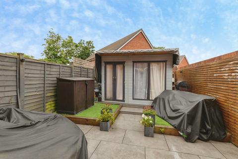 2 bedroom semi-detached house for sale, Woodward Road, Bristol, BS16