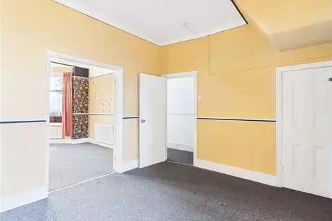 5 bedroom terraced house for sale – pohled 5