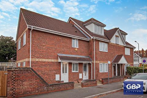 undefined, Poplar Street, Romford, RM7