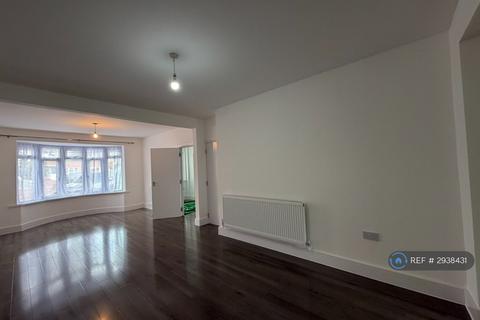 5 bedroom terraced house to rent, Lady Margaret Road, Southall, UB1