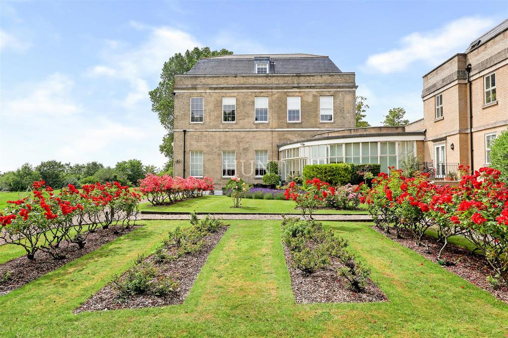 House exterior, garden