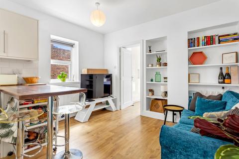 Alexandra Grove, London, N4