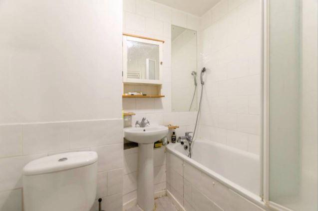 Apartment in London - View 3