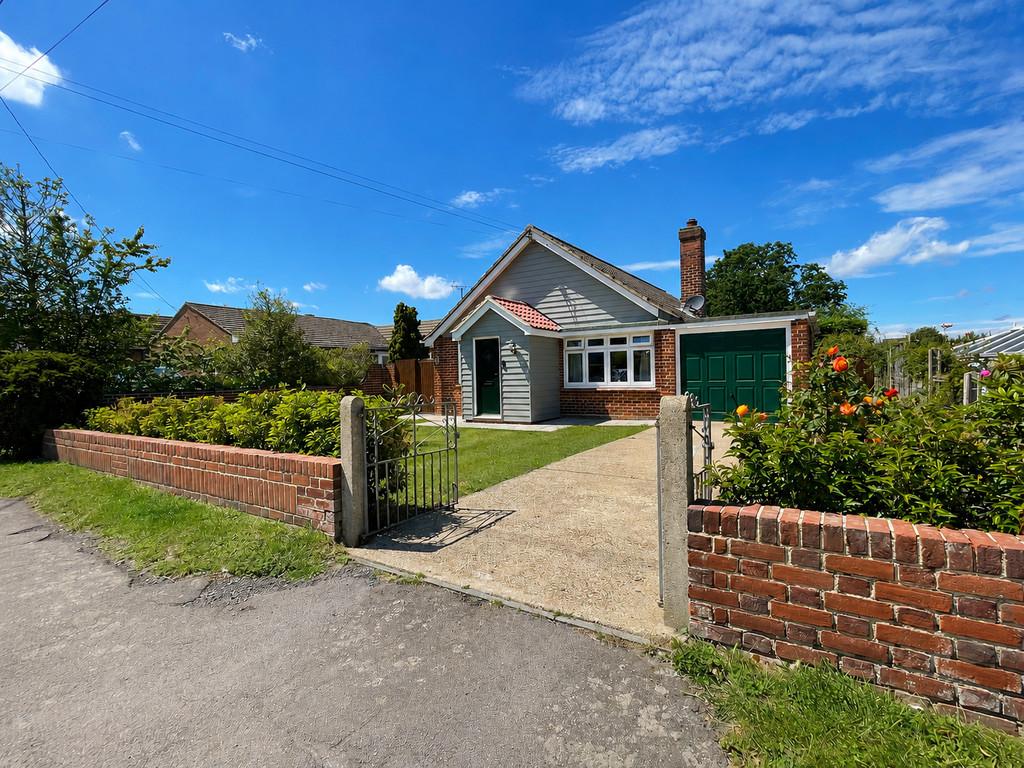 3 bedroom detached bungalow for sale in Colchester on OnTheMarket