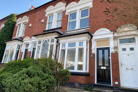 2 bedroom terraced house to rent, War Lane, Birmingham B17