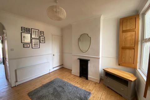 2 bedroom terraced house to rent, War Lane, Birmingham B17