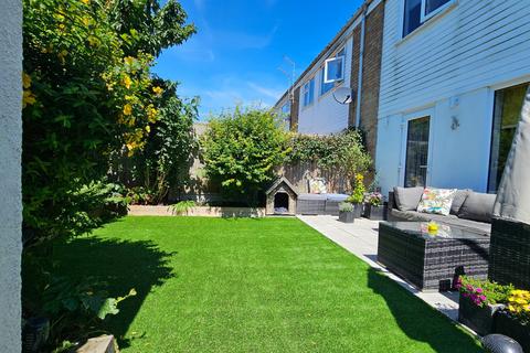 3 bedroom end of terrace house for sale, Hazelwood Meadow, Sandwich CT13