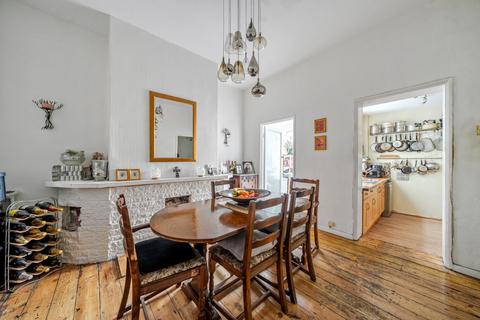 4 bedroom semi-detached house for sale, Inchmery Road, Catford, London, SE6