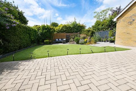 3 bedroom detached bungalow for sale, Mackenders Lane, Aylesford