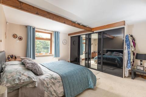4 bedroom semi-detached house for sale, 370 Oldham Road, Rishworth HX6 4QU