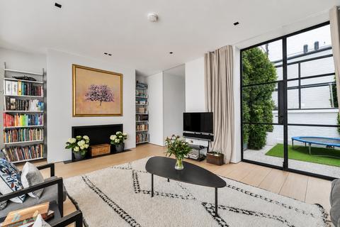 3 bedroom flat for sale, Gledhow Gardens, South Kensington, London, SW5