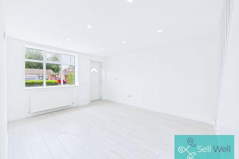 2 bedroom terraced house for sale, Worsley Road North, Manchester M28