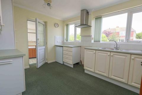 2 bedroom semi-detached bungalow for sale, Shelley Avenue, Clevedon