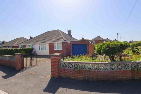 2 bedroom semi-detached bungalow for sale, Shelley Avenue, Clevedon