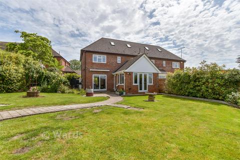 undefined, Tilden Close, Ashford TN26