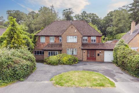 Howards Wood Drive, Gerrards Cross SL9