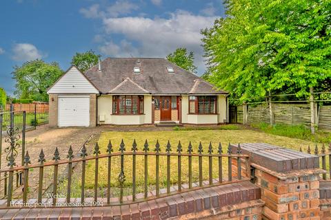 4 bedroom detached bungalow for sale, Hut Hill Lane, Walsall WS6