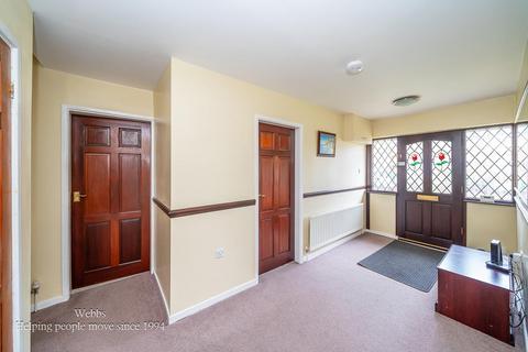 4 bedroom detached bungalow for sale, Hut Hill Lane, Walsall WS6
