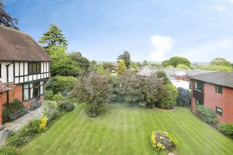 undefined, Hightown Road, Oxfordshire, OX16