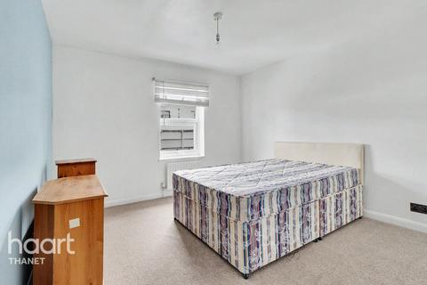 2 bedroom detached house for sale, Upper Grove, Margate
