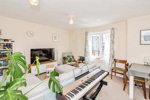 2 bedroom apartment for sale, Cutforth Way, Abbottswood, Romsey