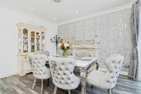 7 bedroom semi-detached house for sale, Colin Road, Paignton