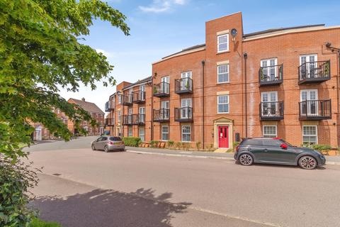 2 bedroom flat for sale, Summerlin Drive, Woburn Sands, Milton Keynes, Buckinghamshire, MK17