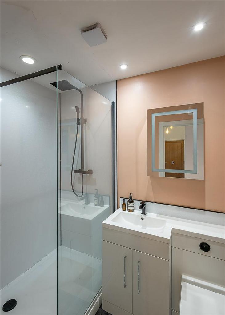 Apartment in Newcastle upon Tyne, Coxlodge - More