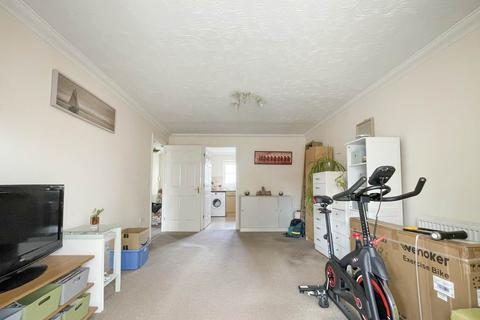 2 bedroom semi-detached bungalow for sale, Arnold Pitcher Close, North Walsham NR28
