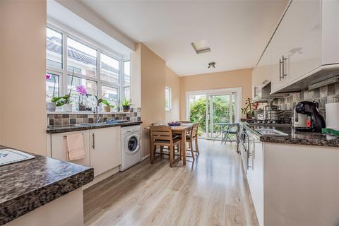 Terraced house - Eastfield Road, Southsea PO4