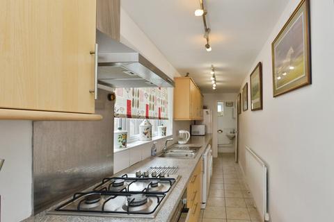 3 bedroom terraced house for sale, High Street, Stony Stratford, Milton Keynes, Buckinghamshire, MK11