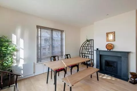 4 bedroom terraced house to rent – pohled 2