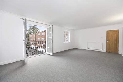 2 bedroom flat for sale, Regents Court, St. Georges Avenue, Weybridge, Surrey, KT13
