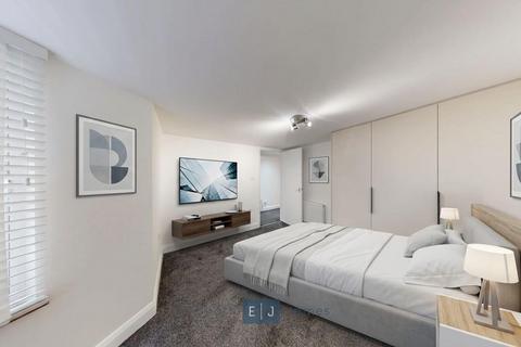 2 bedroom apartment to rent, Gordon Road, London E18